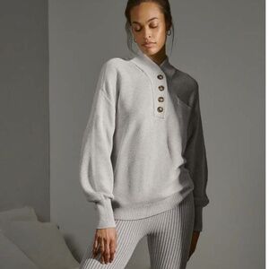 LUNYA Cozy Organic Cotton Silk Pocket Henley Sweater Mellow Grey Heather Medium